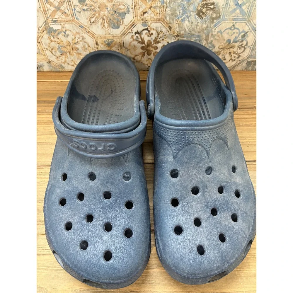 Crocs Classic Clogs Navy Blue M 10/ W 12 Slip On Comfort Shoes